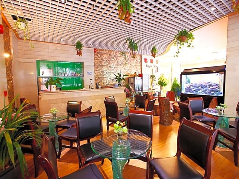 New World Hotel