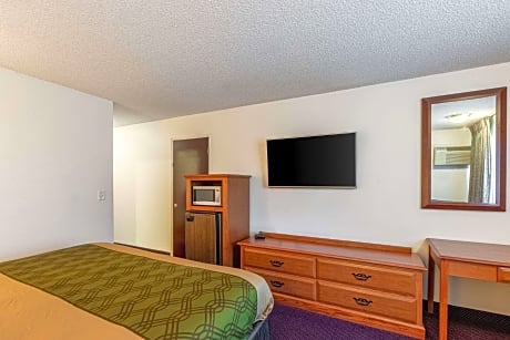 Choice King Room - Accessible/Non-Smoking