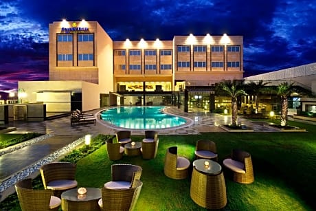 Golden Tulip Hotel Bhiwadi