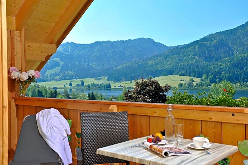 Hotel zum Weissensee