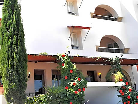 Guest House Villamar Suites & Villas