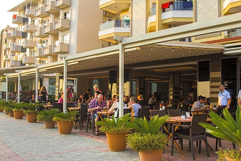 Kleopatra Ada Beach Hotel