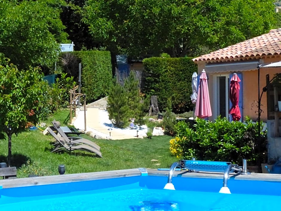 Chambre d'Hôtes L'Odalyre