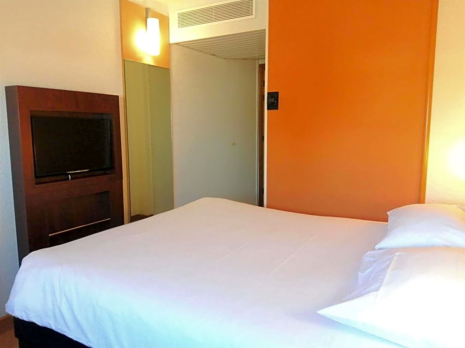 ibis Poitiers Sud