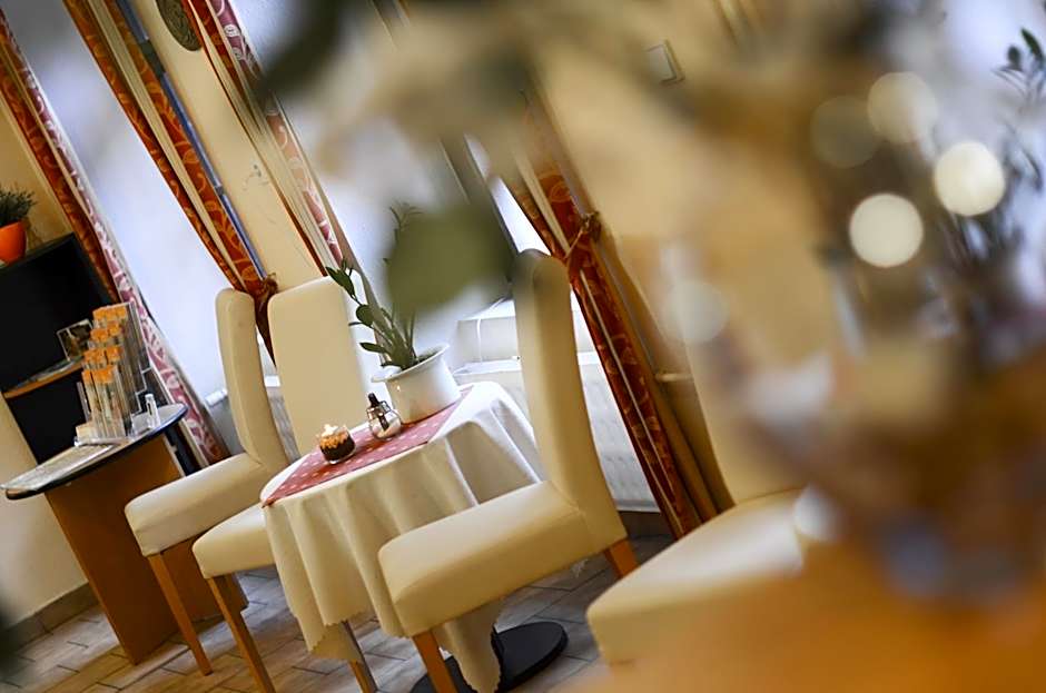 Hotel Paradies