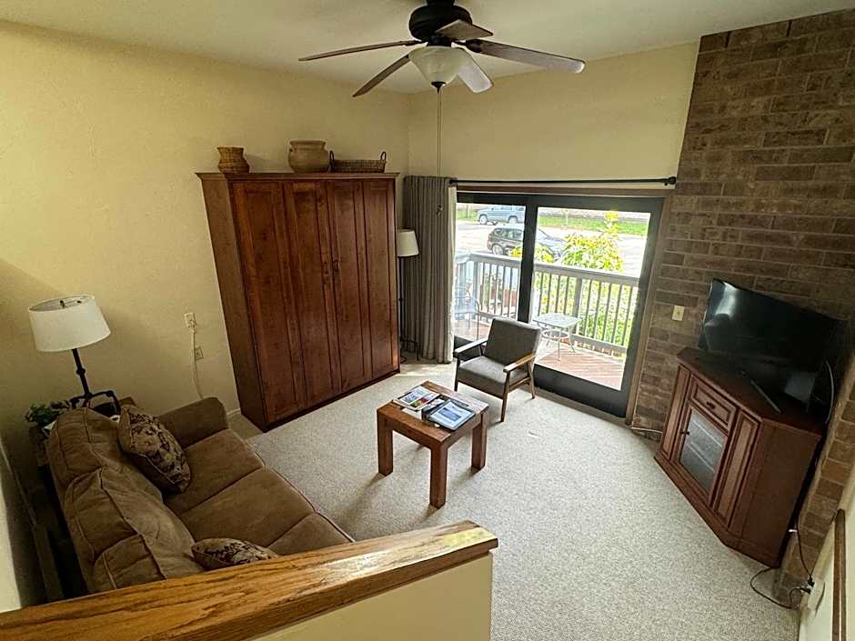 Shadow Mountain Lodge