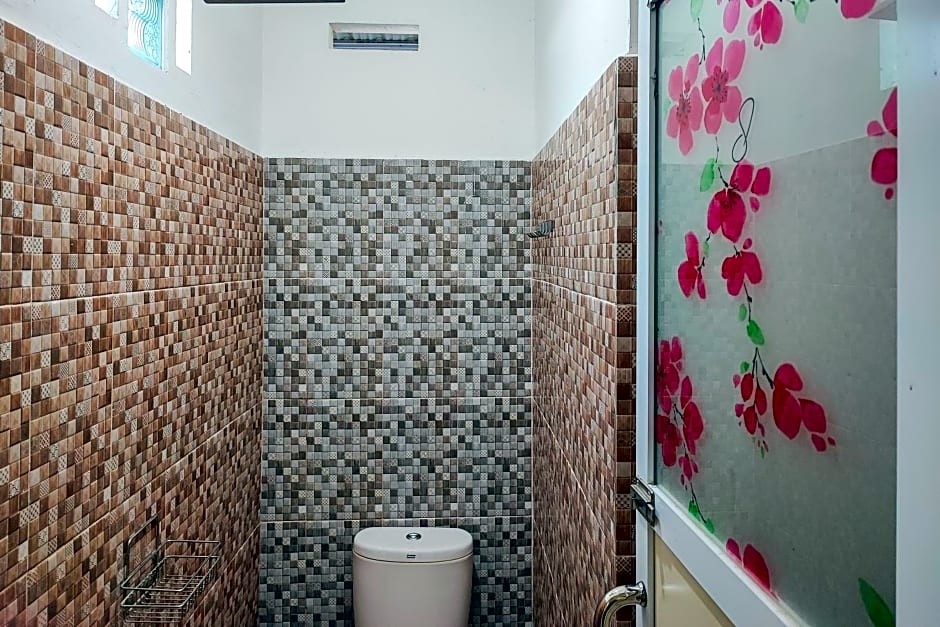 RedDoorz Syariah @ Penginapan Citra Alam 2