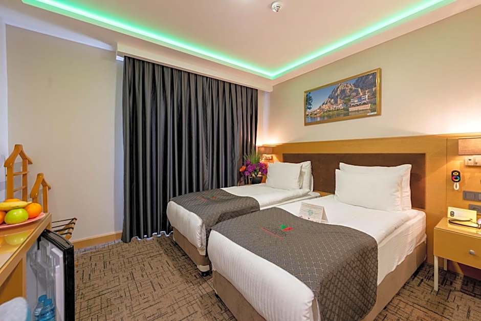 Hotel Boursier 2 & Spa