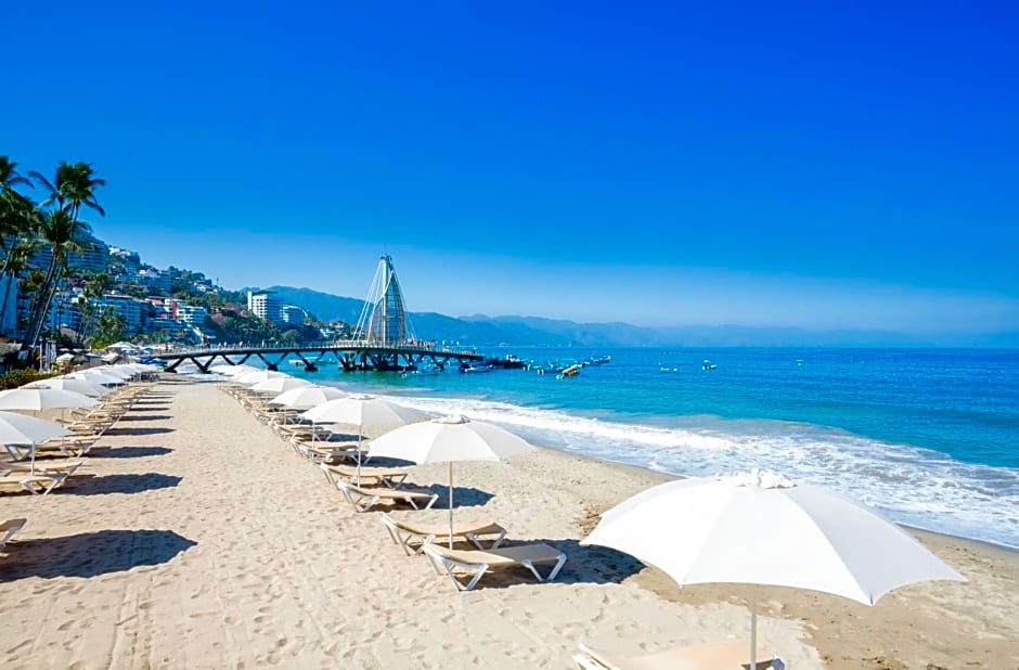 Playa Los Arcos