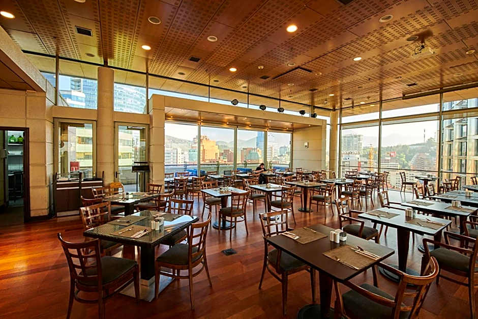 Plaza El Bosque Ebro