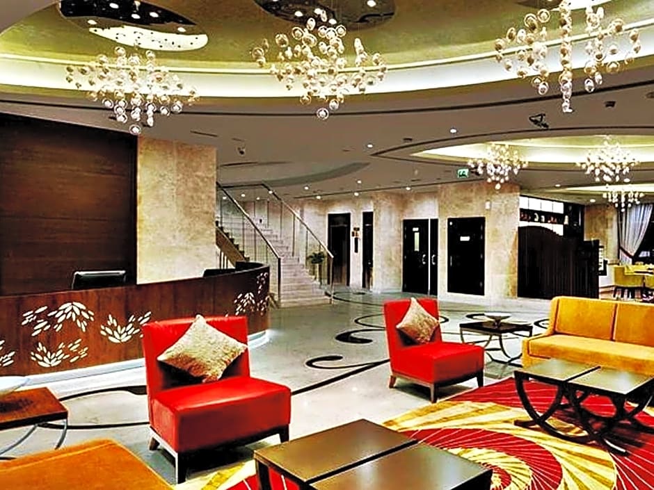 Landmark Premier Hotel