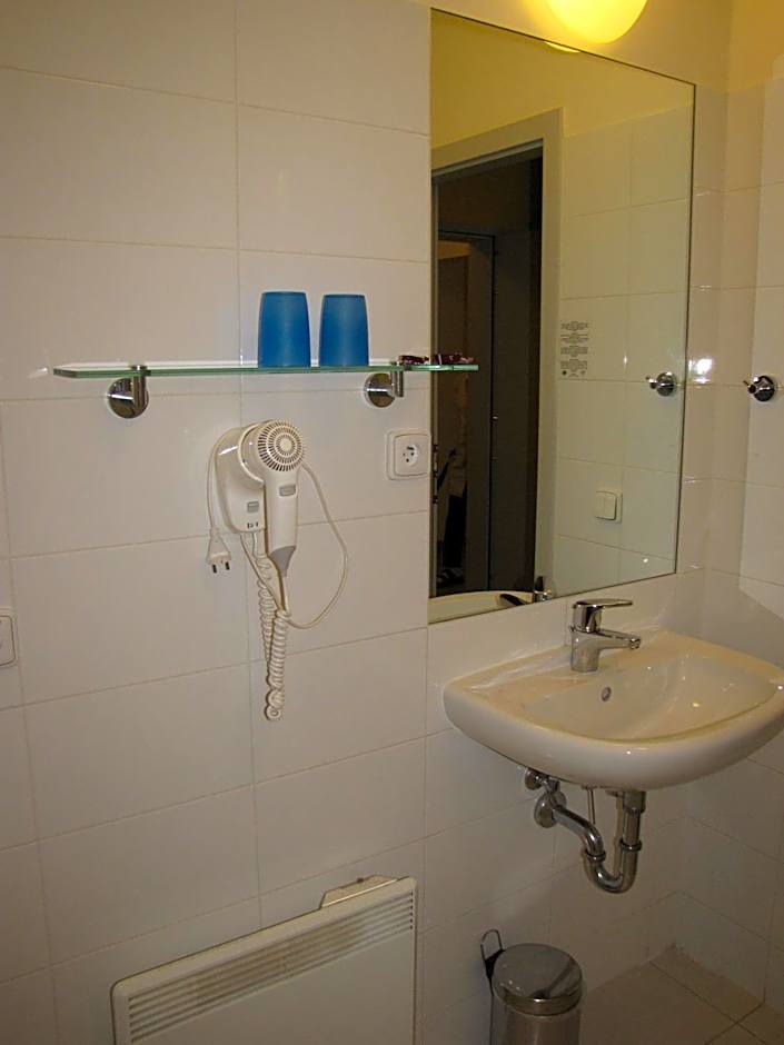 Aparthotel Austria Suites