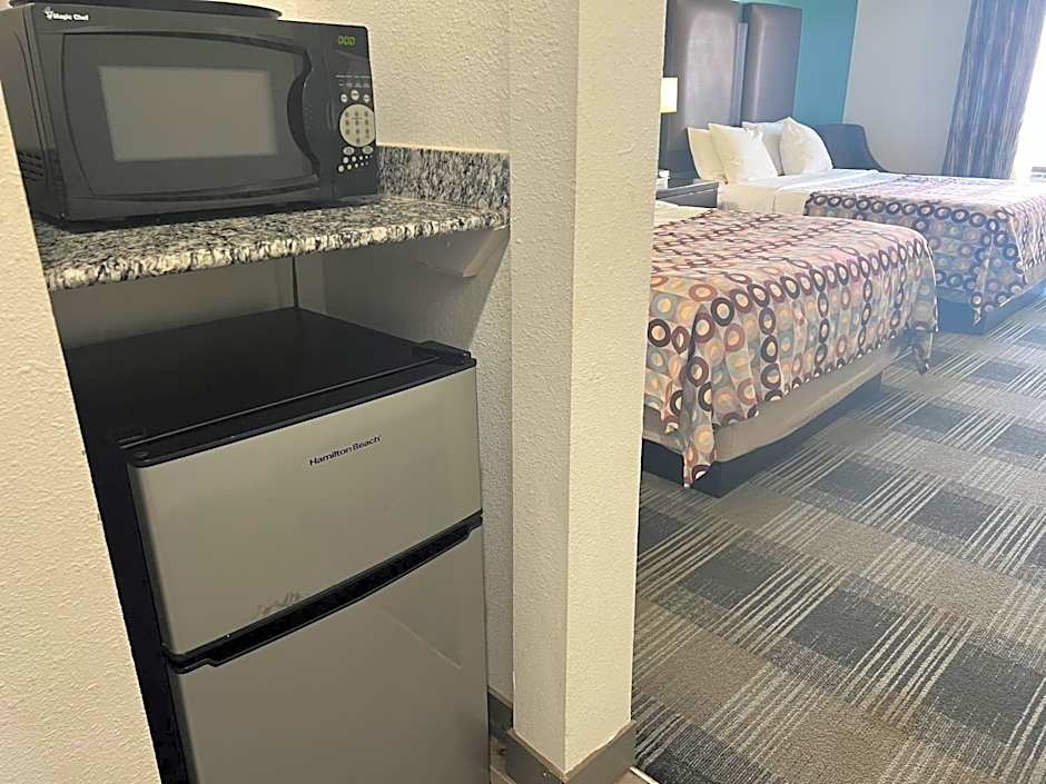 Days Inn by Wyndham Alva