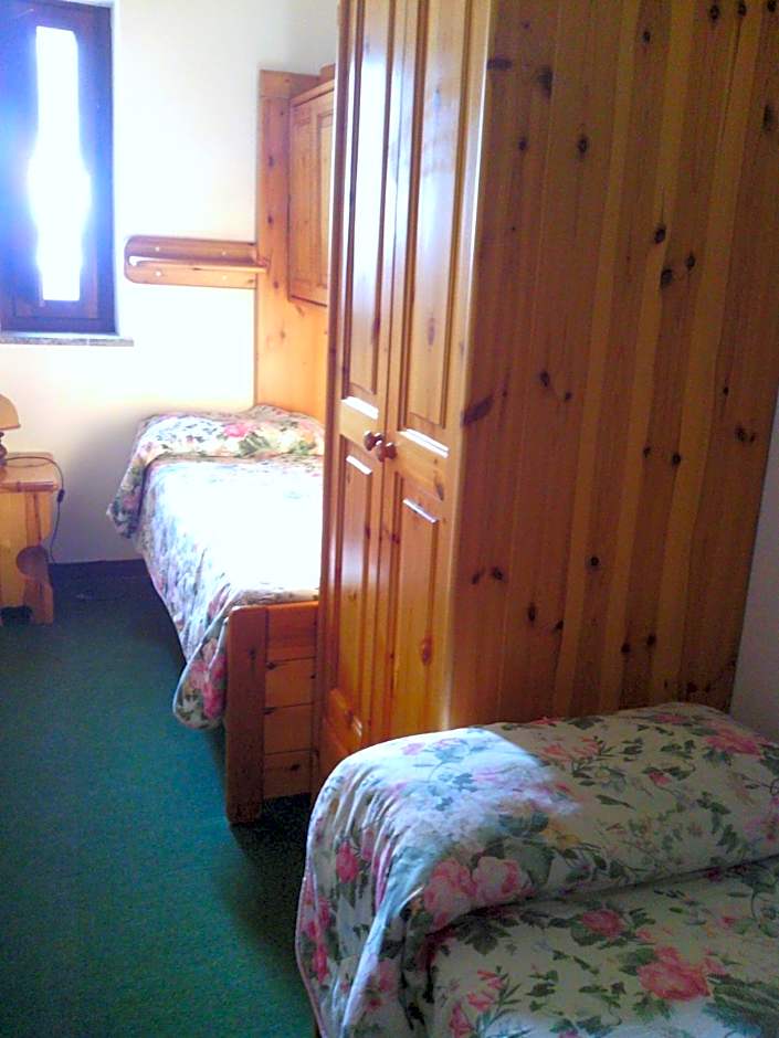 Hotel Savoia Debili