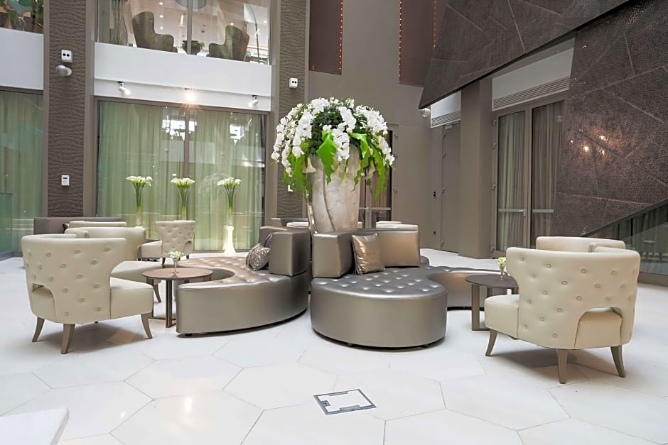 THE LEGACY LUXURY HOTEL ALGIERS HYDRA