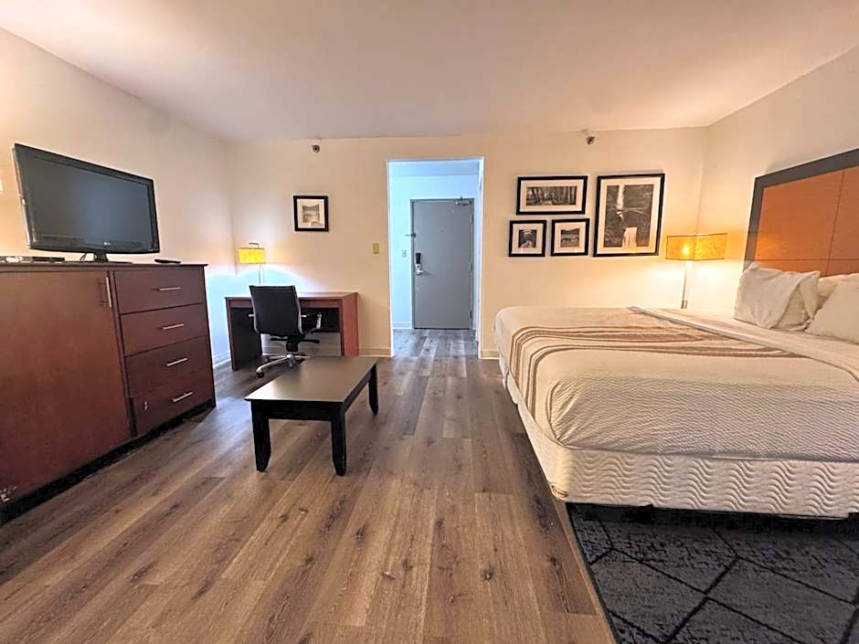 Baymont by Wyndham Meridian