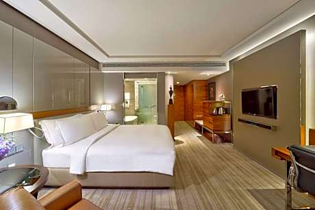 Premium Deluxe King Room