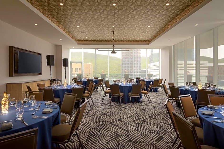 Hyatt Place Monterrey Valle