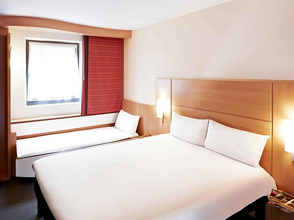 Ibis Borehamwood Hotel