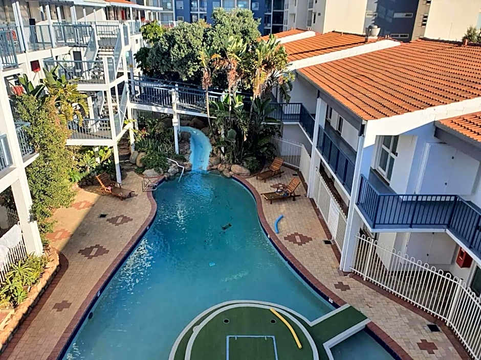 Coastal Oceanview 2bedrm 2bath Pool & Slide!