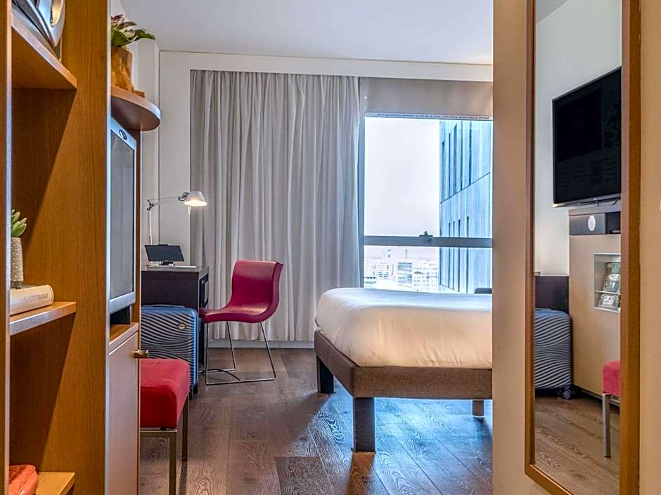 Novotel Barcelona City