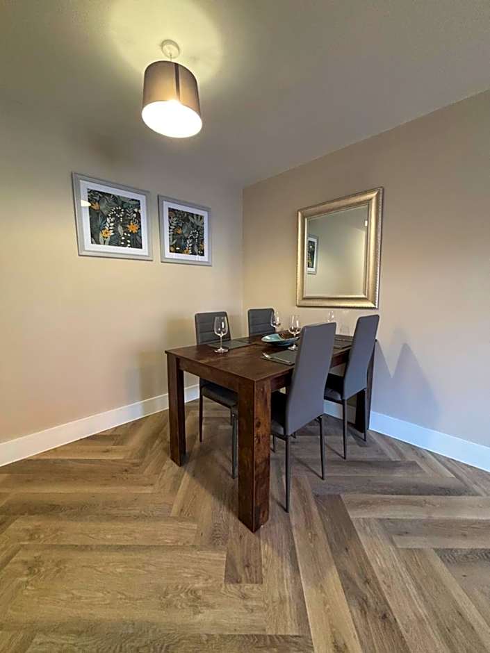 Modern Apartment - BHX NEC - Free Secure Gated Parking