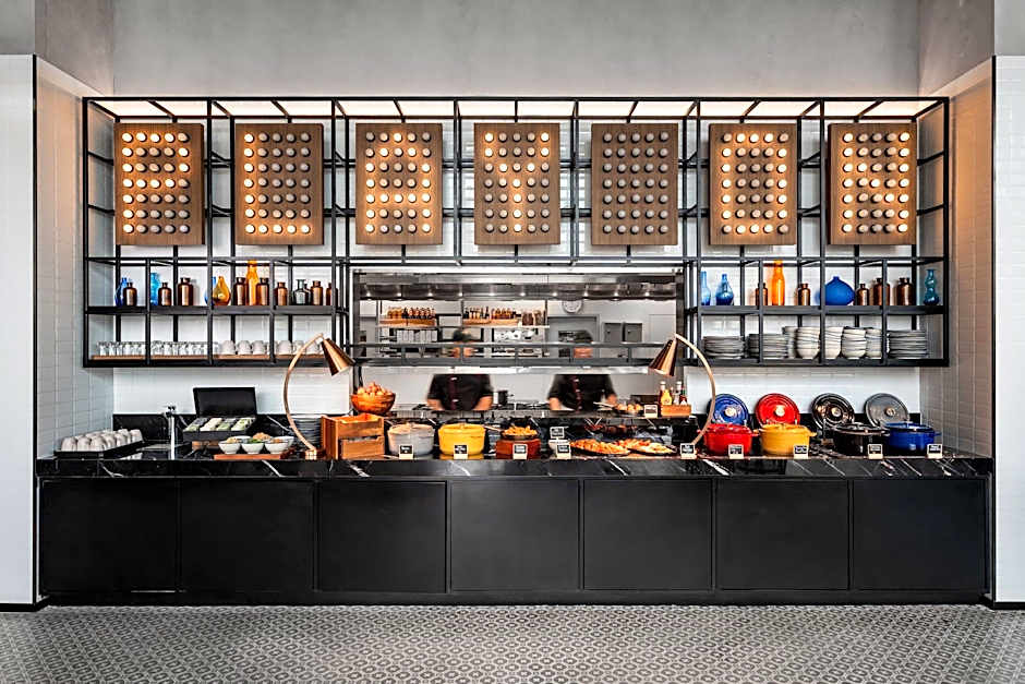 Moxy Bangkok Ratchaprasong