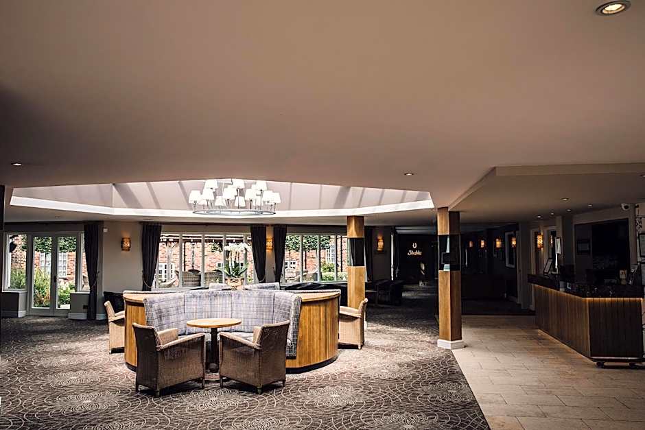 Manor House Hotel, Alsager