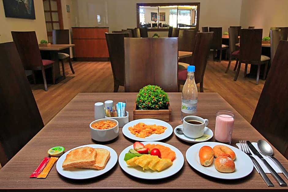 Hotel Windsor House Inn By GEH Suites