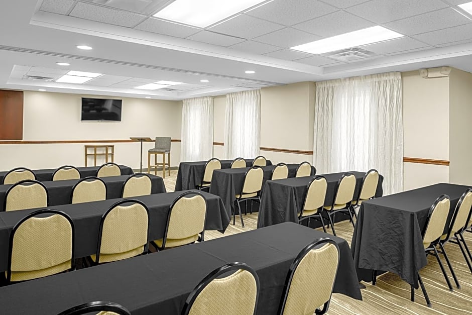 Staybridge Suites Chattanooga-Hamilton Place By IHG