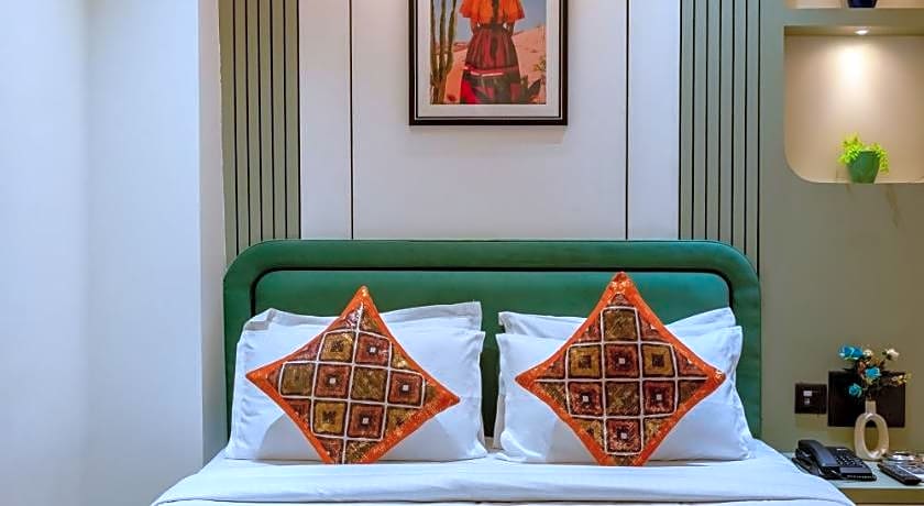 Hotel Golden Wings