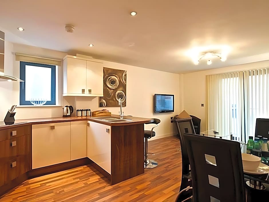 Dreamhouse Apartments Manchester City West
