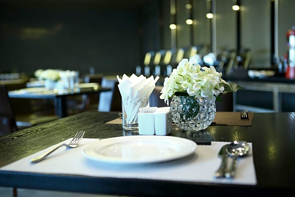 Dongguan  DeRucci Hotel