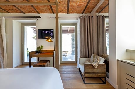Double Room with Patio