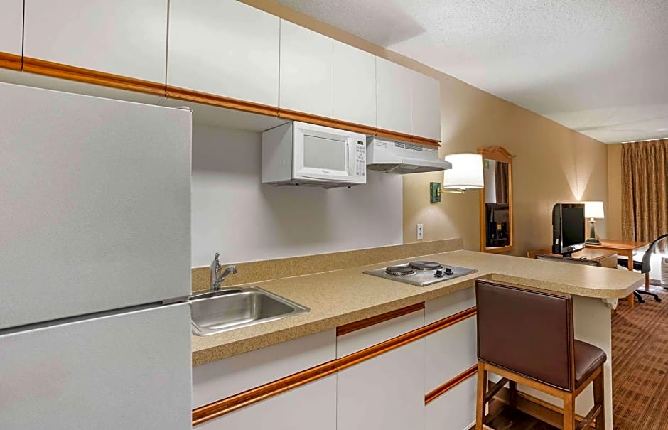 Extended Stay America Suites - Philadelphia - Horsham - Dresher Rd.