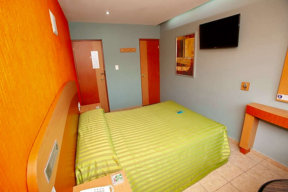 Hotel Lira - Sólo Adultos