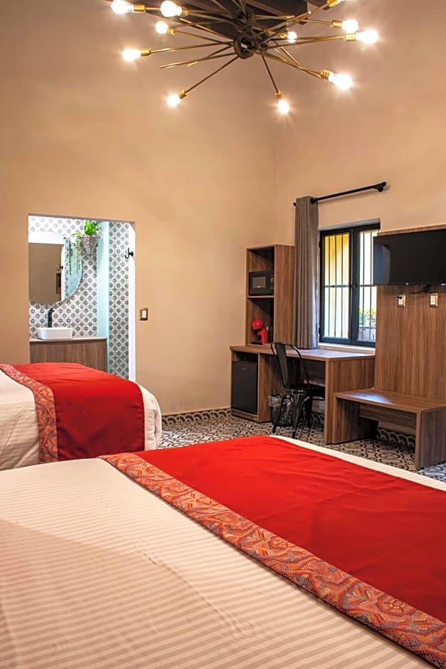 HOTELES ANTIGUA - CASONA ALLENDE