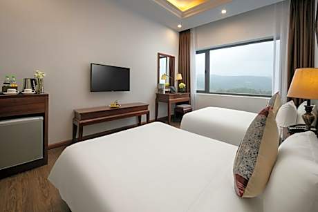 Superior Room with Window