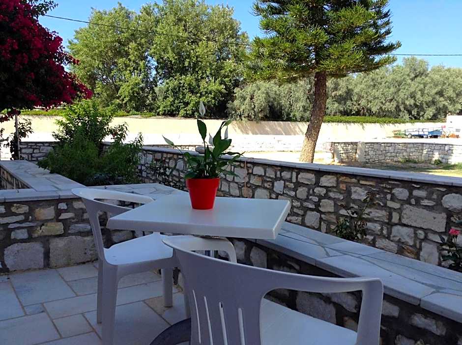 Irene Hotel - Beachfront