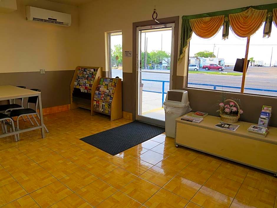 Executive Inn Laguna Vista