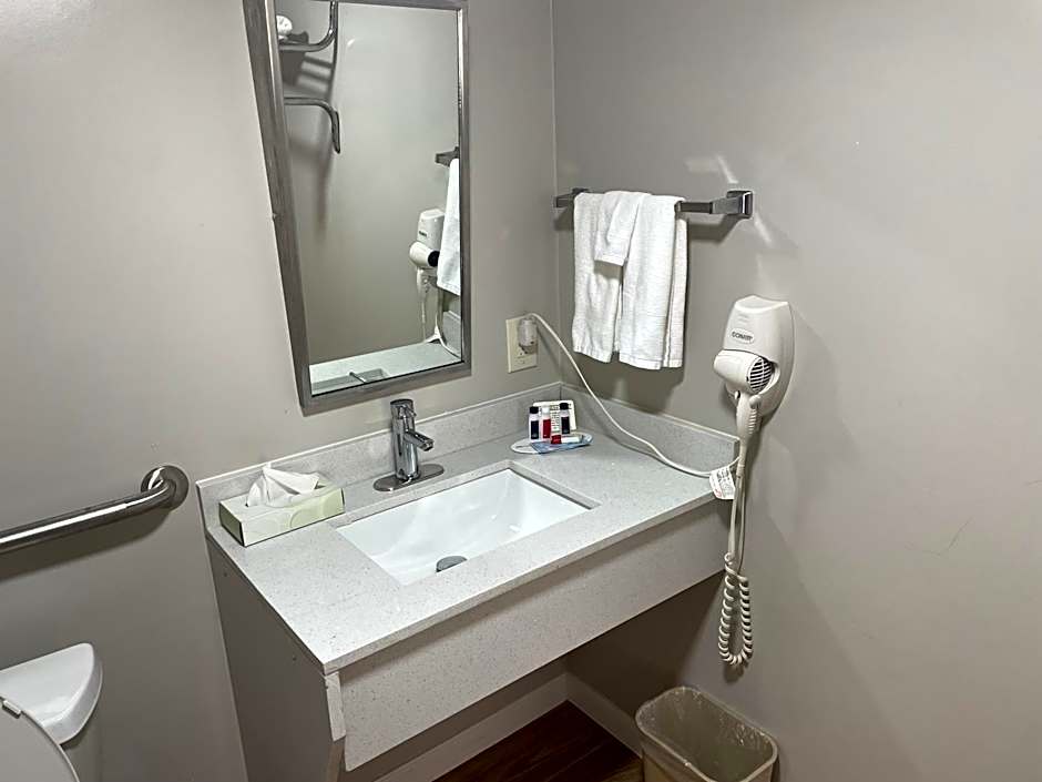 Days Inn by Wyndham Valdosta/Near Valdosta Mall