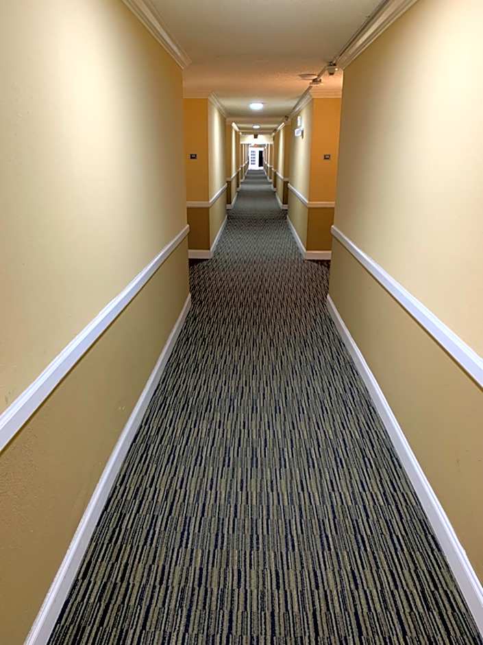 Travelodge by Wyndham Odessa