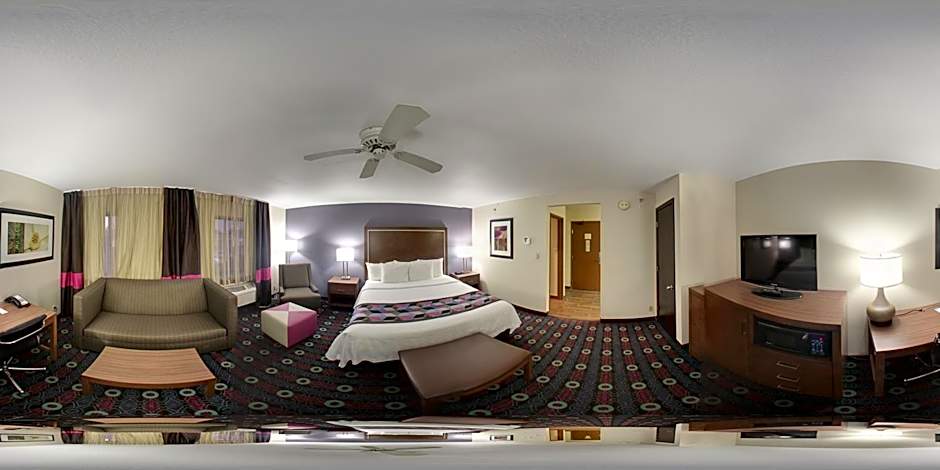Comfort Inn Tulsa Midtown