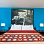 Super 8 by Wyndham Rochester Mayo Clinic Area
