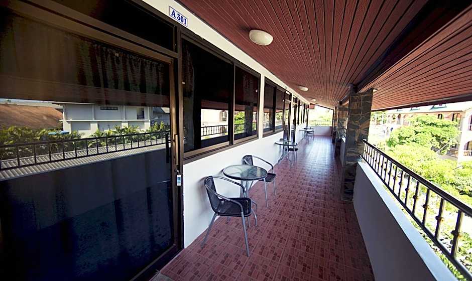 Lotus Friendly Hotel