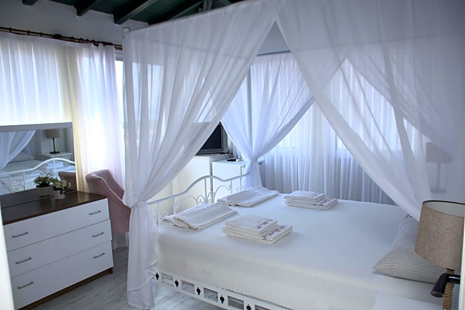 Tepe Hotel