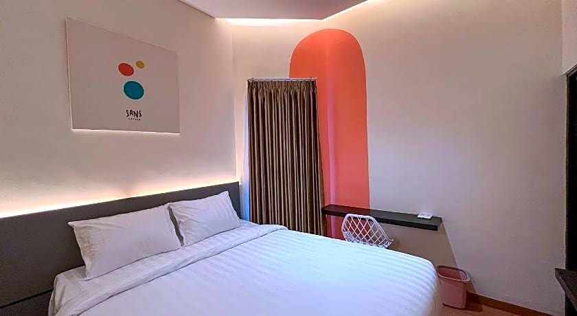 SANS Hotel Premiere Majapahit Semarang