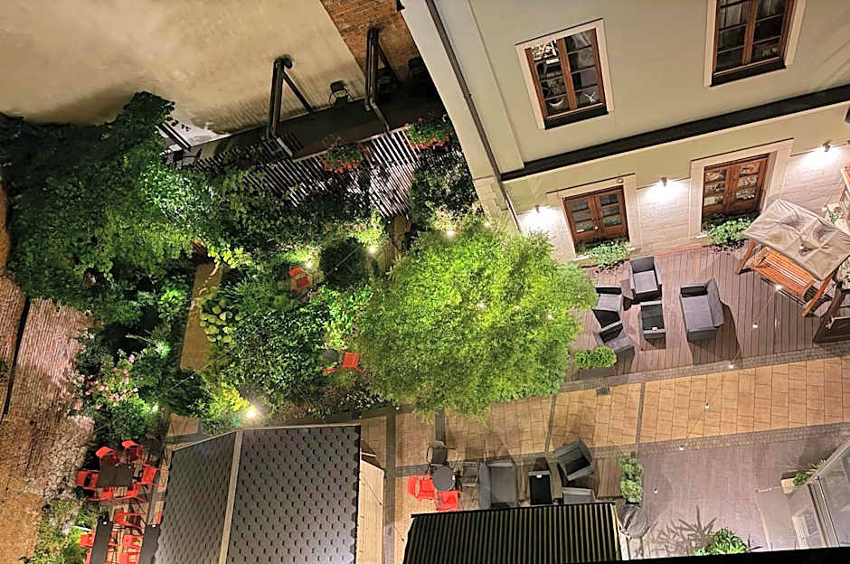 Residence 9