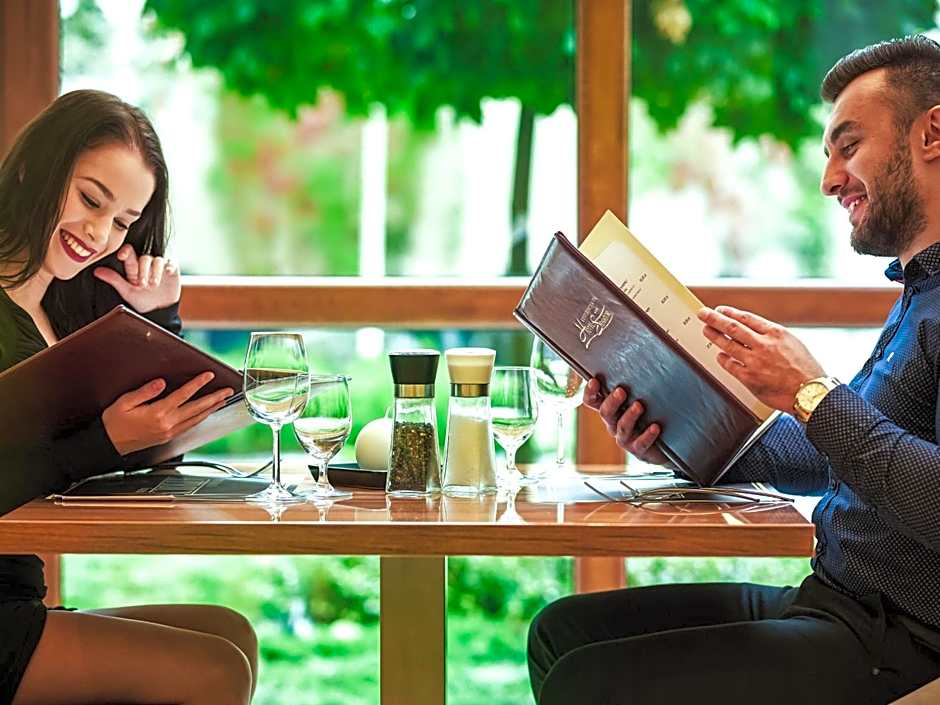 Hotel Senator Konferencje & SPA