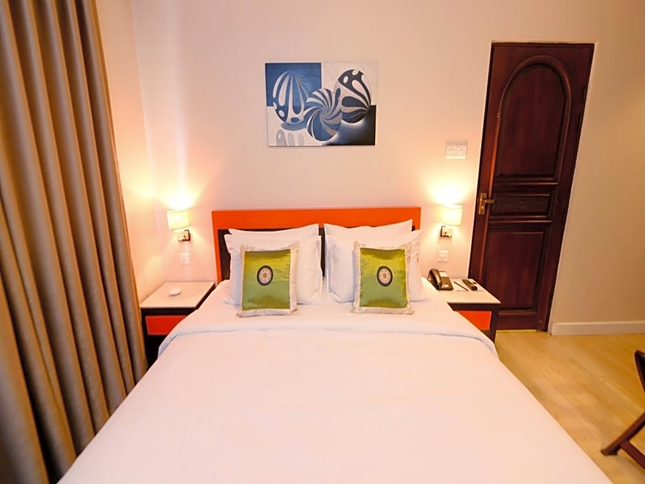 Hotel Shwe Gone Daing